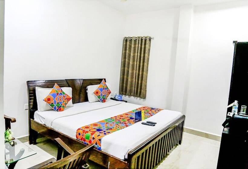 Fabhotel Ashiqa Palace