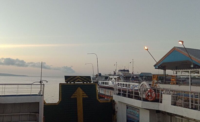 Gandrung City Hostel