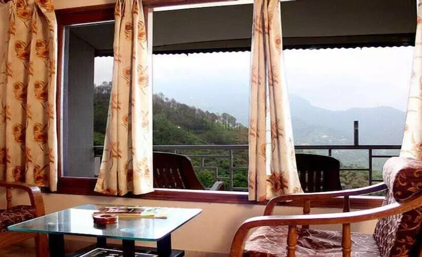 Hotelli Adb Rooms Falcon Crest