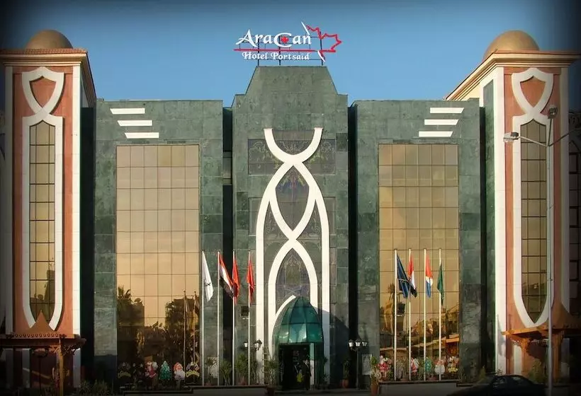 هتل Aracan