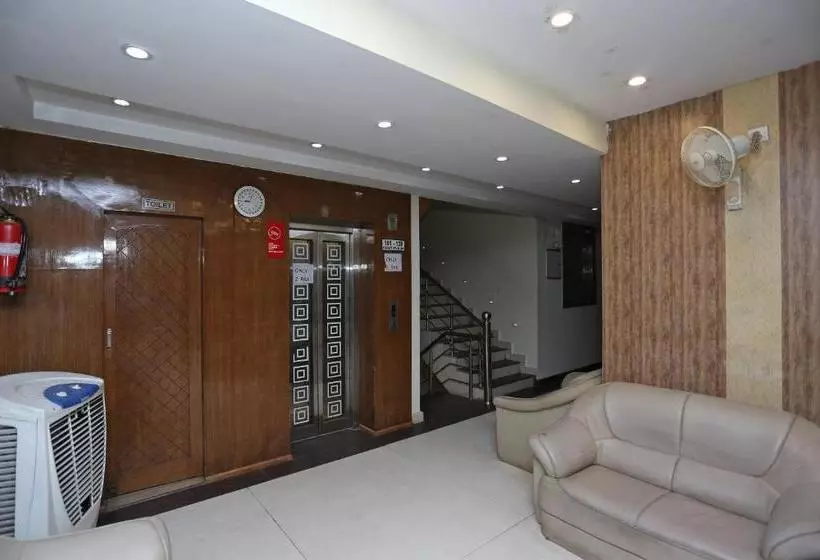 Hotelli Lajja Palace