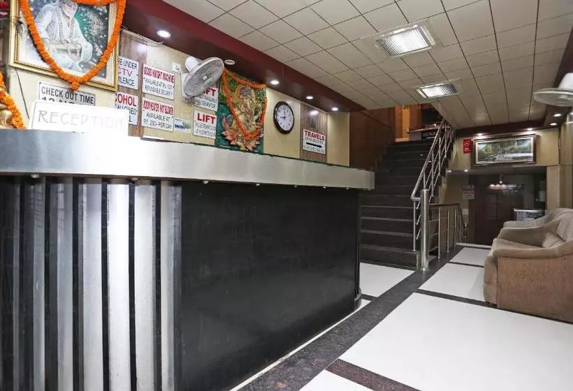 Hotelli Lajja Palace