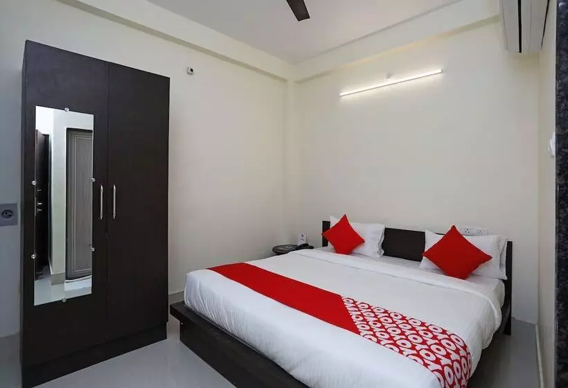 هتل Sada Shiv Guest House