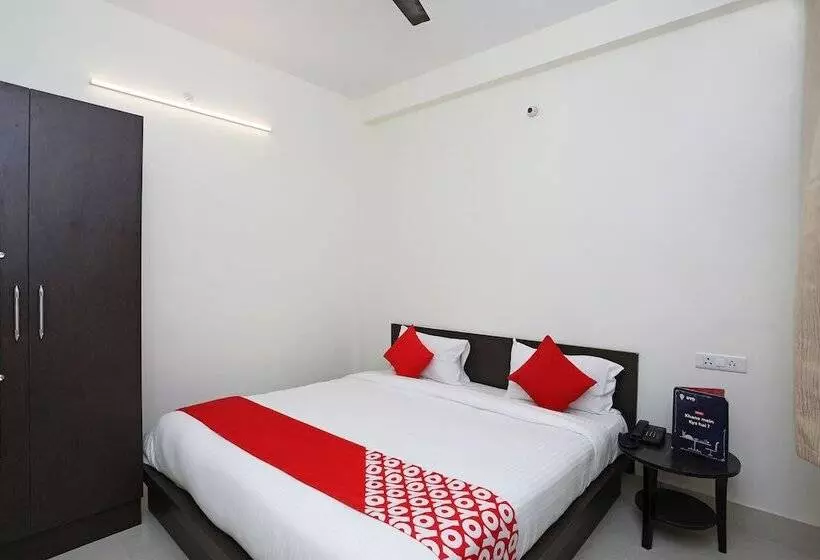 هتل Sada Shiv Guest House