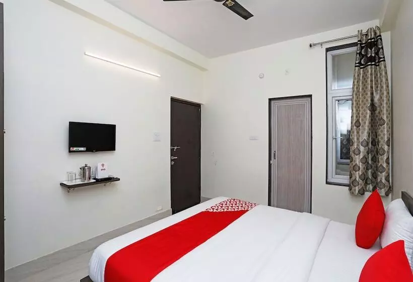 هتل Sada Shiv Guest House