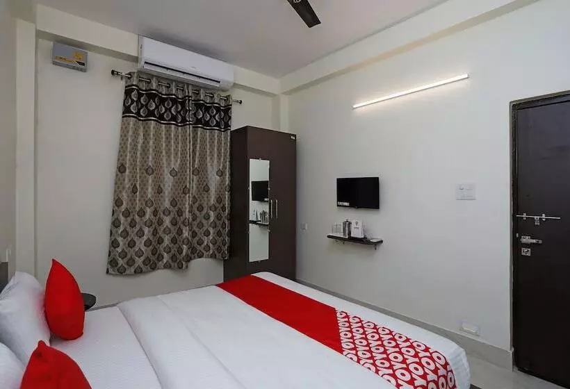 هتل Sada Shiv Guest House