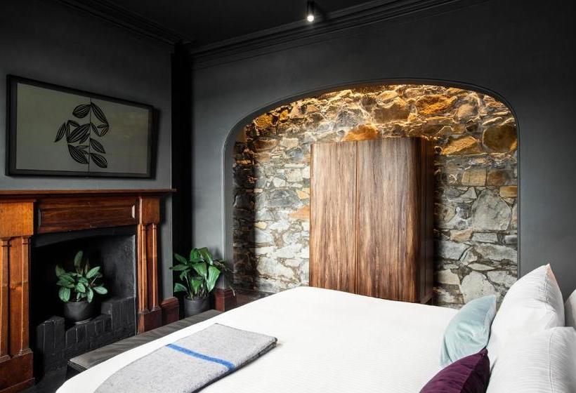 هتل Stillwater Seven