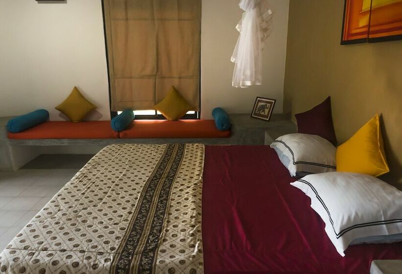 Hotelli Sulanga Villa