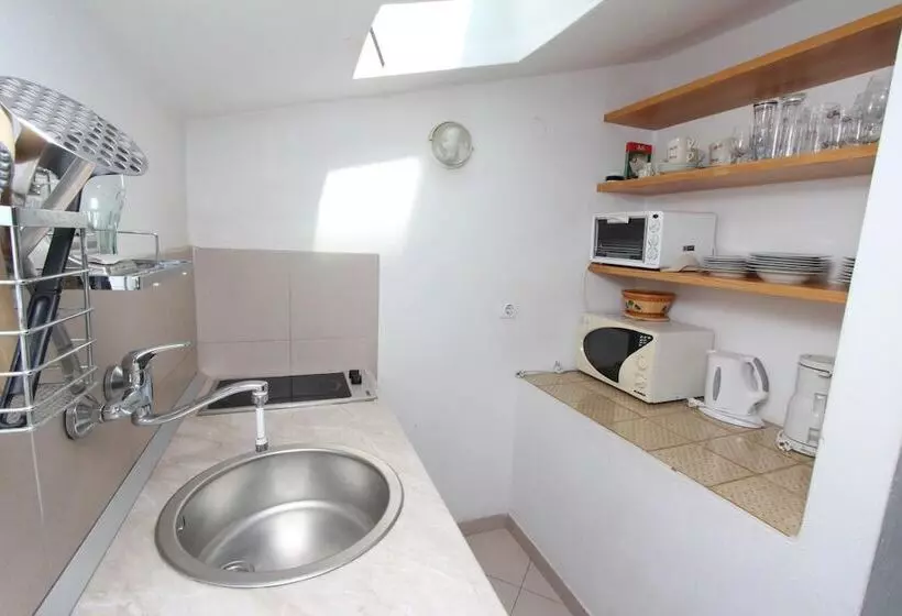 Apartments Lora