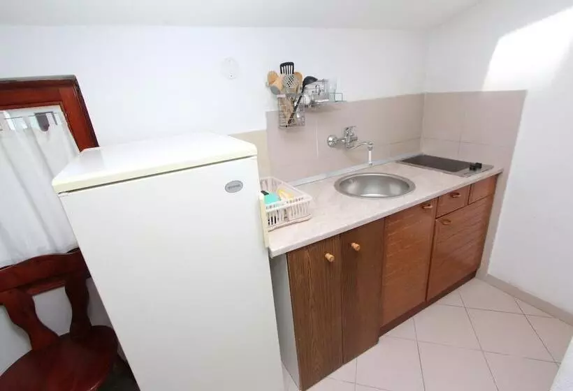 Apartments Lora