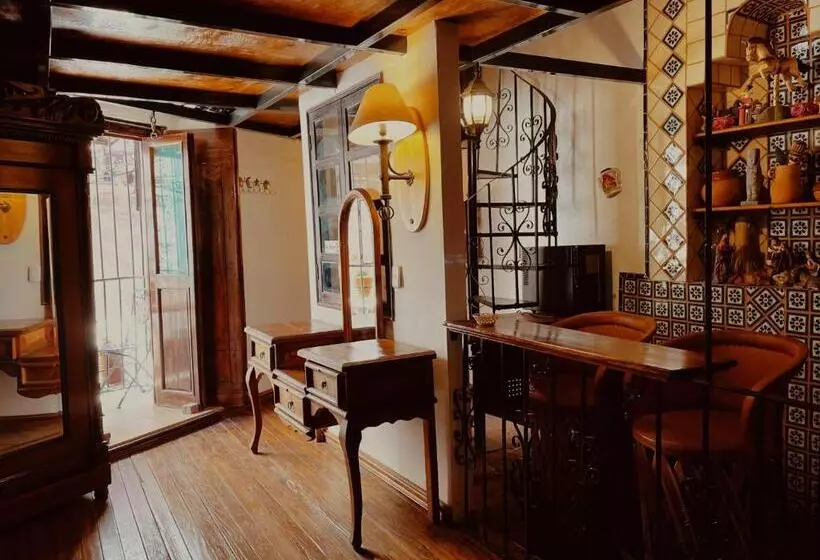تختخواب و صبحانه Casa De Pita