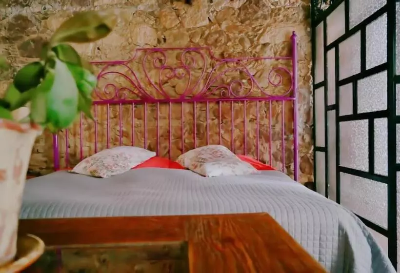 تختخواب و صبحانه Casa De Pita