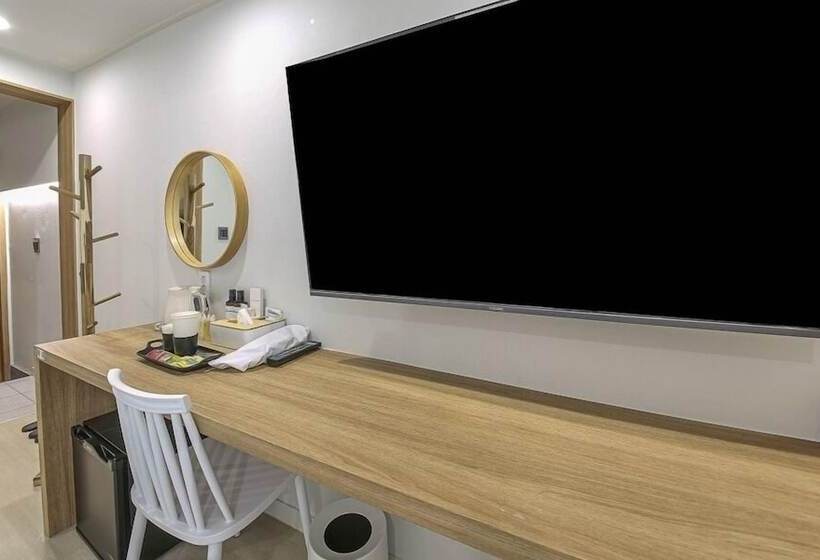 Geoje Dongbeck Hotel Gohyeon