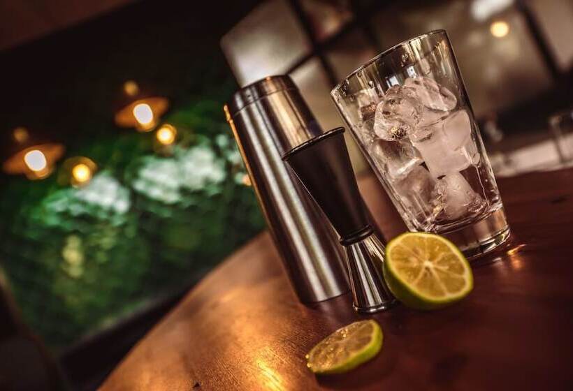 Gillham Vineyard Hotel Adults Only