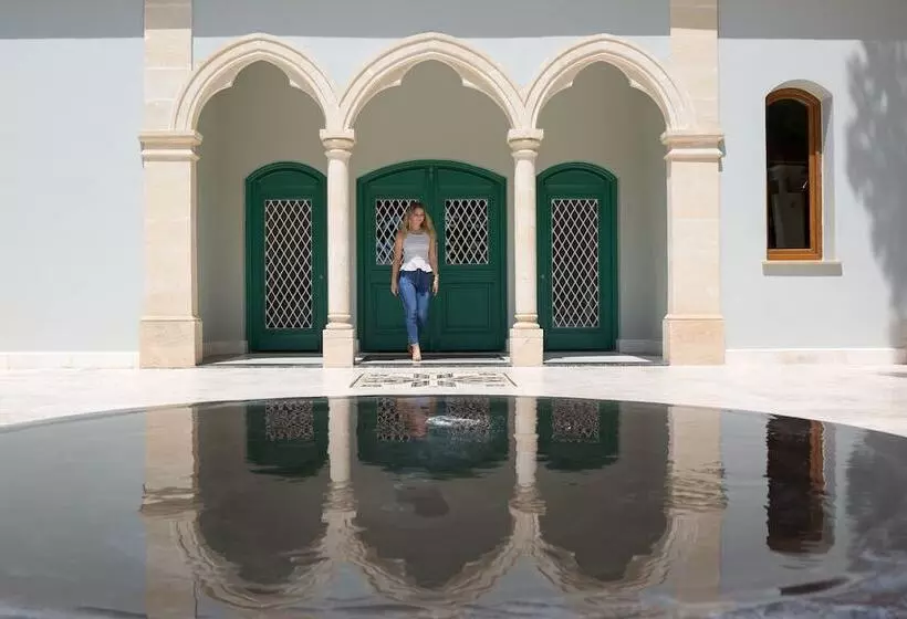 Gillham Vineyard Hotel   Adults Only