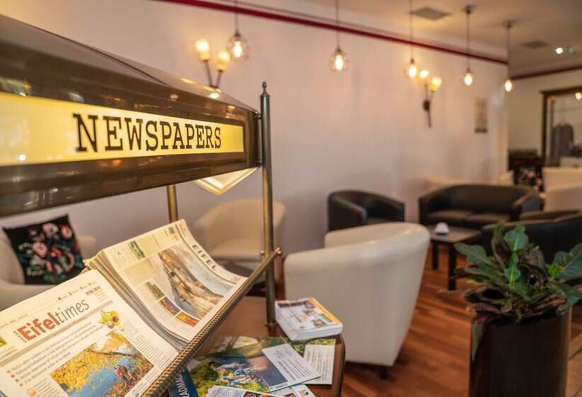 Отель Lowenstein