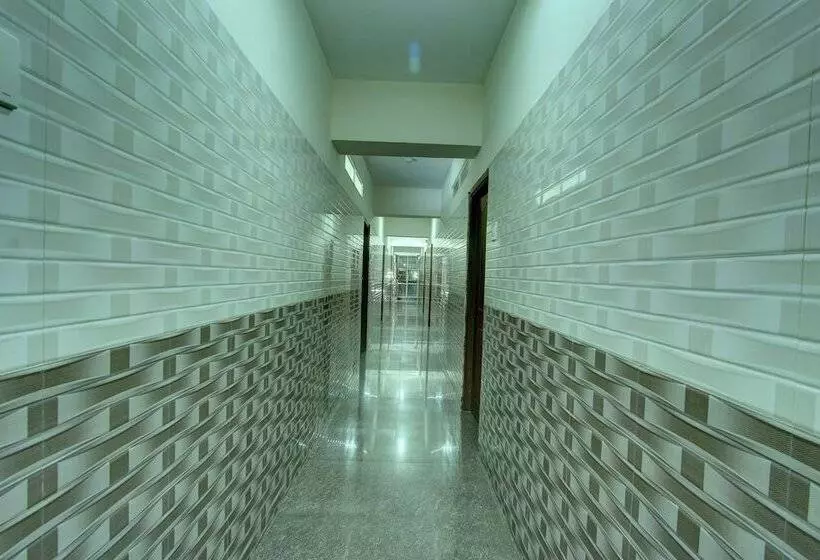 ホテル Soans Comforts By Oyo Rooms