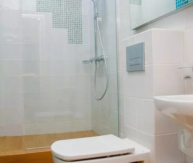 Modern History Apartments