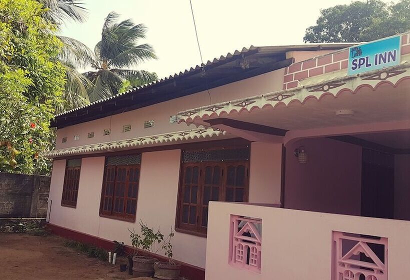 פנסיון Spl Inn