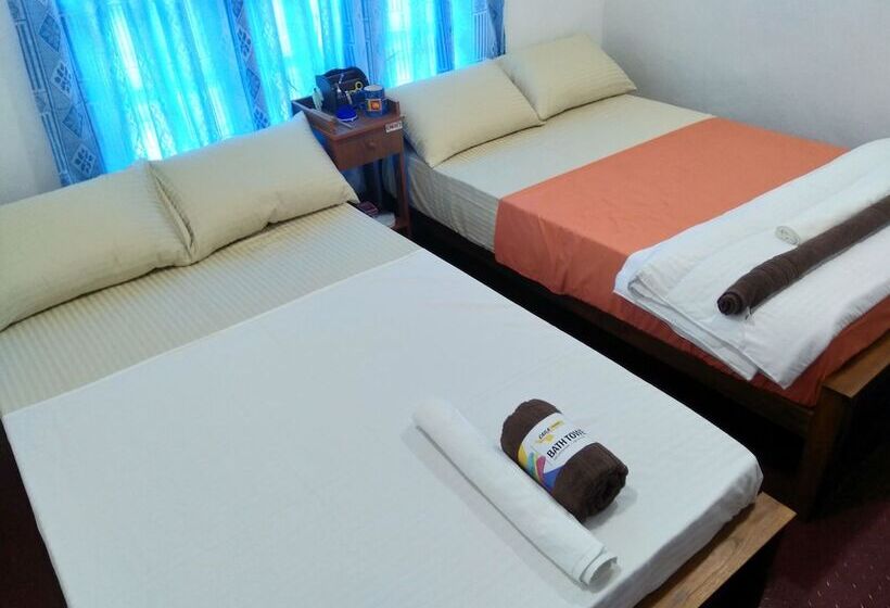 פנסיון Spl Inn