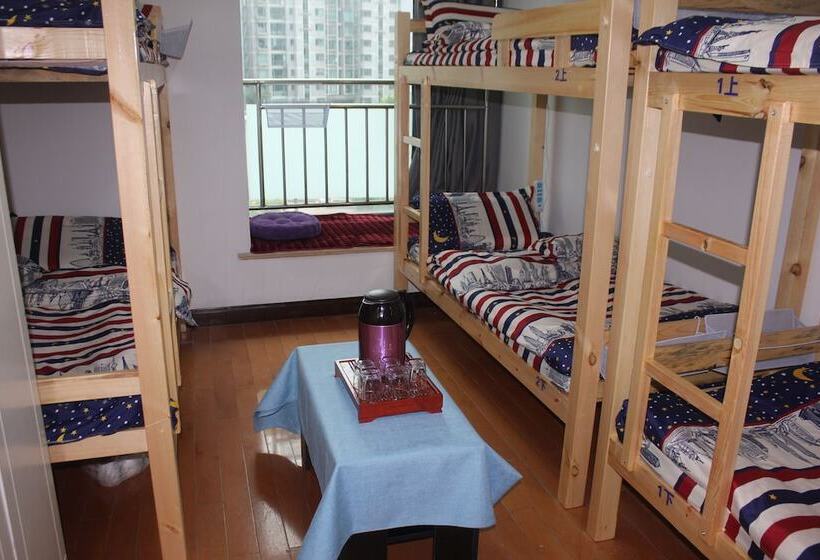 Shanghai Lost International Youth Hostel