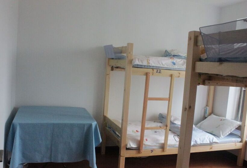 Shanghai Lost International Youth Hostel