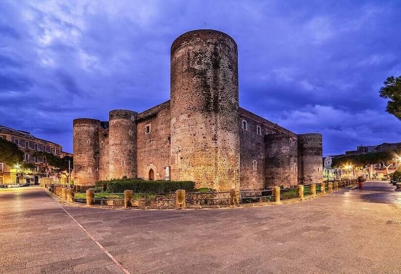 تختخواب و صبحانه Aci Beb