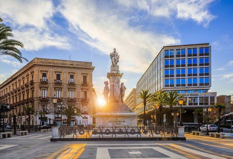 تختخواب و صبحانه Aci Beb