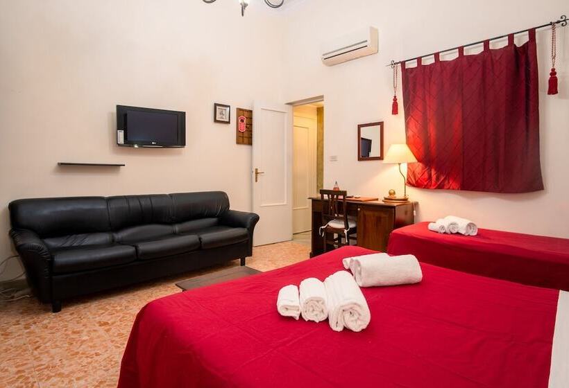 تختخواب و صبحانه Aci Beb