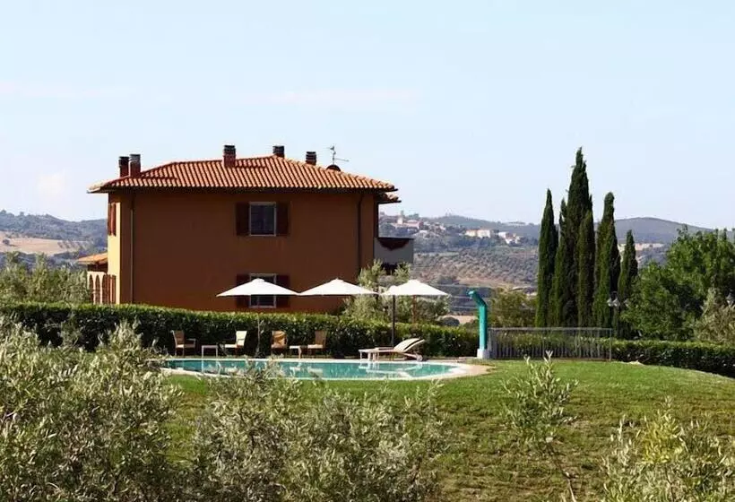 田舎風ホテル Bio Agriturismo Il Torrione