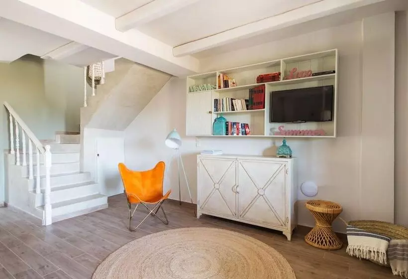 پانسیون Anemoessa Luxury Villas