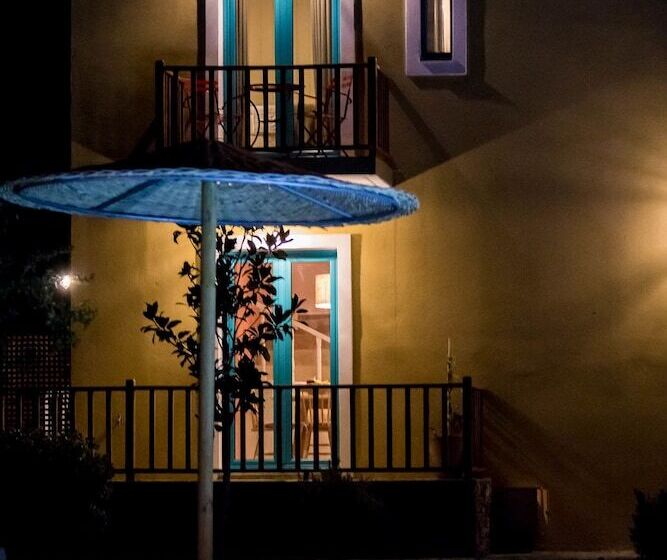 پانسیون Anemoessa Luxury Villas