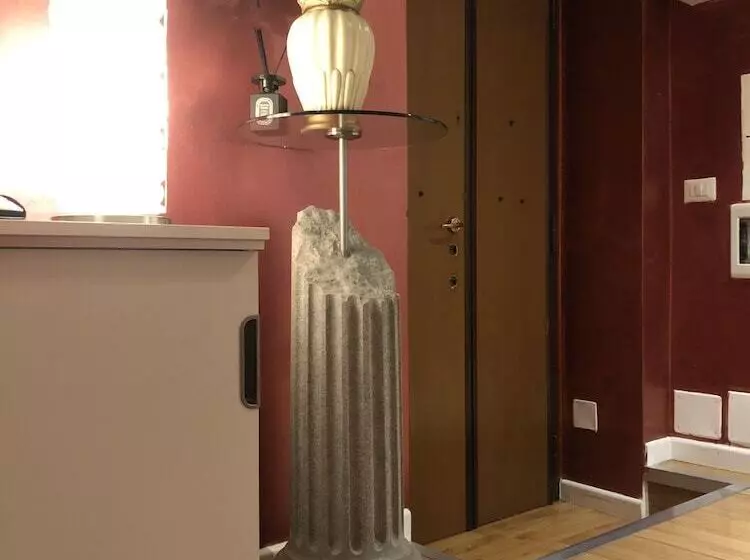 پانسیون Residenza Giulia Al Colosseo