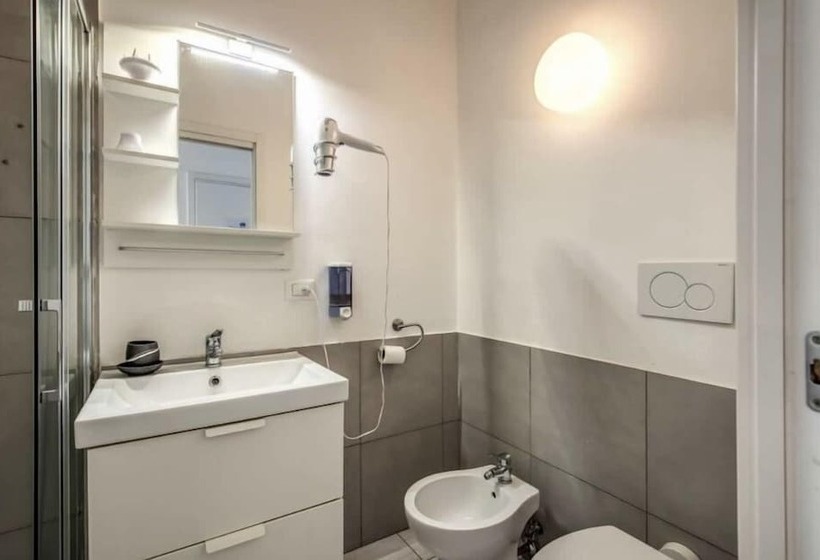 פנסיון Residenza Giulia Al Colosseo