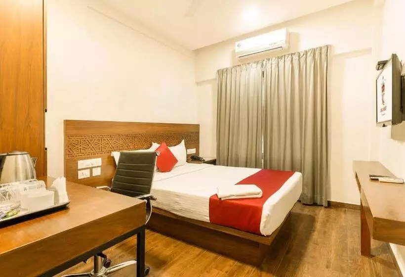 هتل Kings Calicut