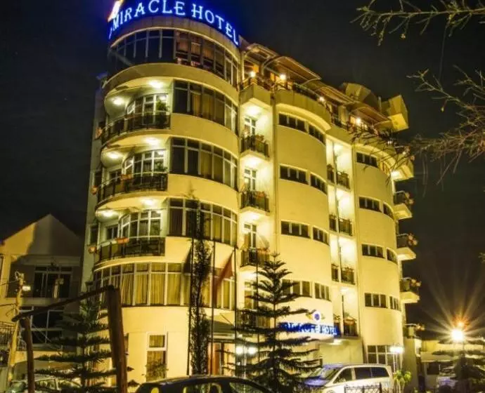 Hotel Miracle