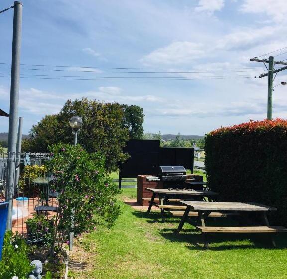 モーテル Colonial Motor Inn Pambula
