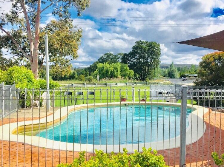 モーテル Colonial Motor Inn Pambula