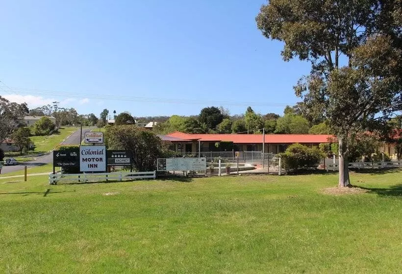 Motelli Colonial Motor Inn Pambula