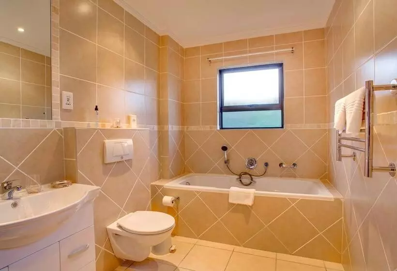 پانسیون Limoni Luxury Suites