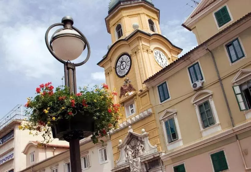 Rijeka Apartments Terra I & Ii