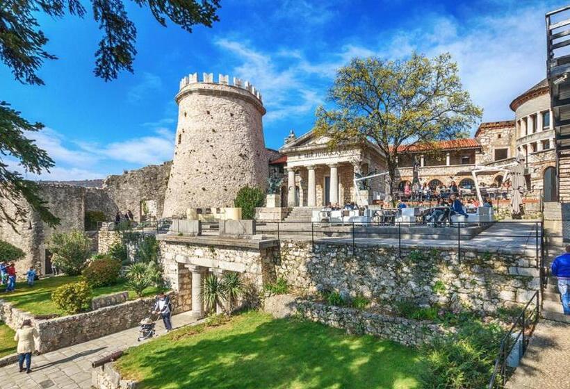 Rijeka Apartments Terra I & Ii