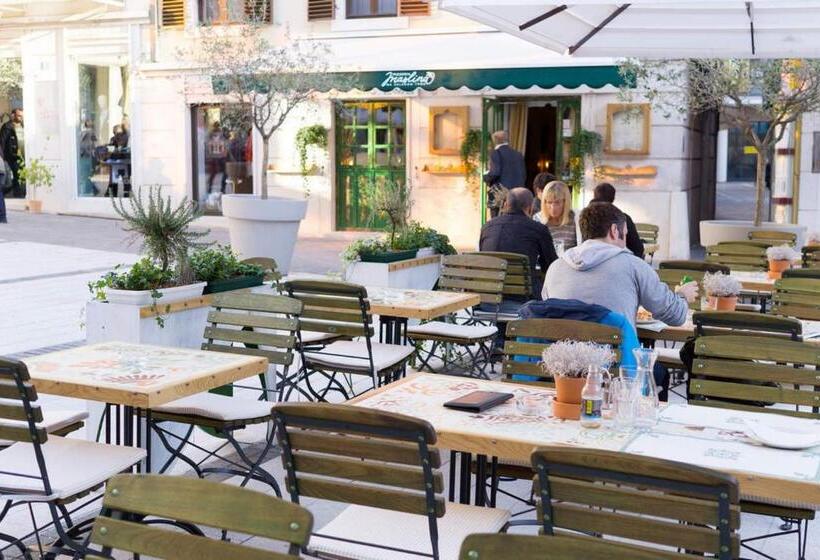 Rijeka Apartments Terra I & Ii