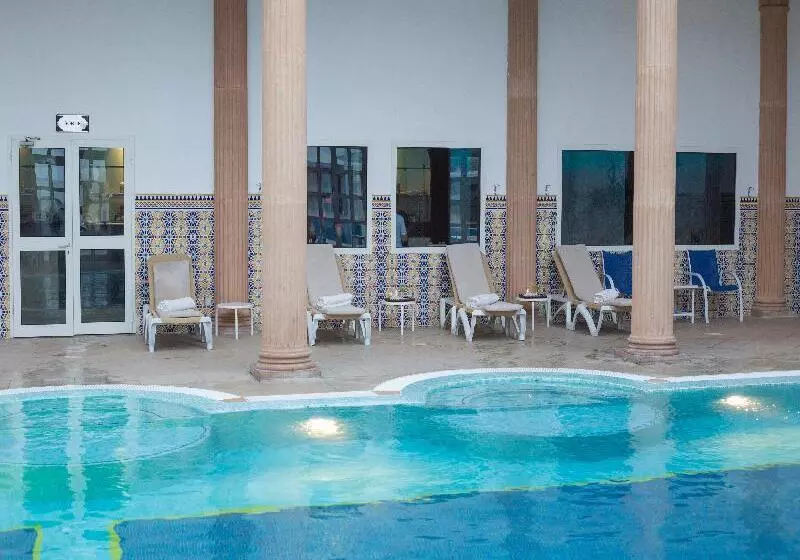 هتل Golden Carthage Residences