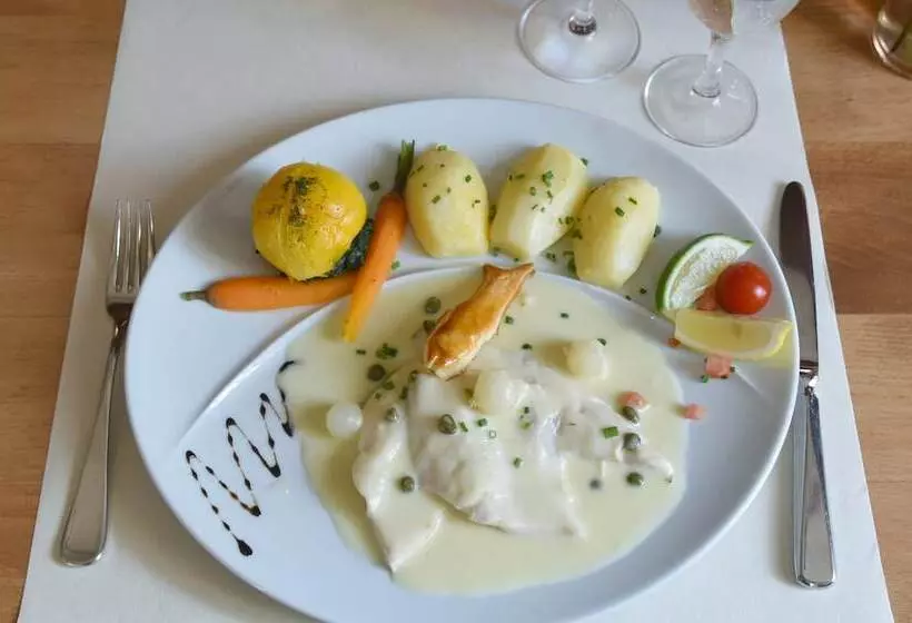 فندق Hôtel De L Aigle