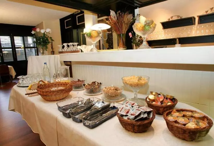 酒店 Hôtel Le National