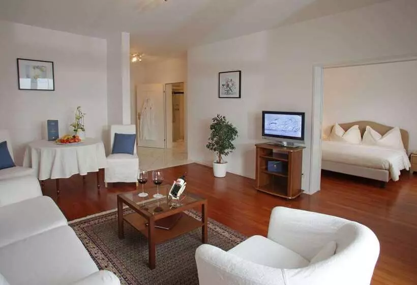 בית מלון כפרי Villa Sassa