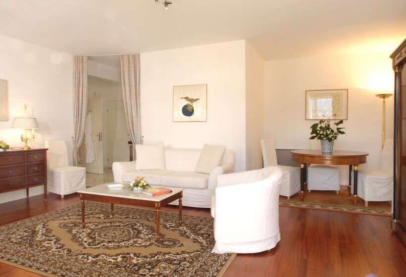 בית מלון כפרי Villa Sassa