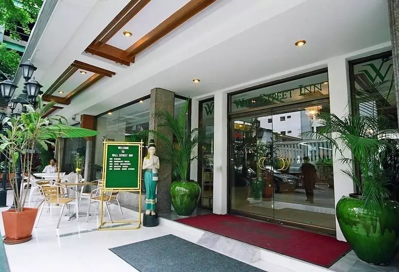 هتل Wall Street Inn, Bangkok