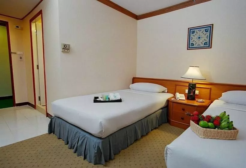 هتل Wall Street Inn, Bangkok